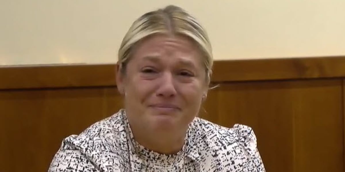 Officer found guilty after encouraging family to whip handcuffed 15-year-old with belt Published : Aug. 3, 2026 at 11:22 AM GMT+2 | Updated : 7 minutes ago