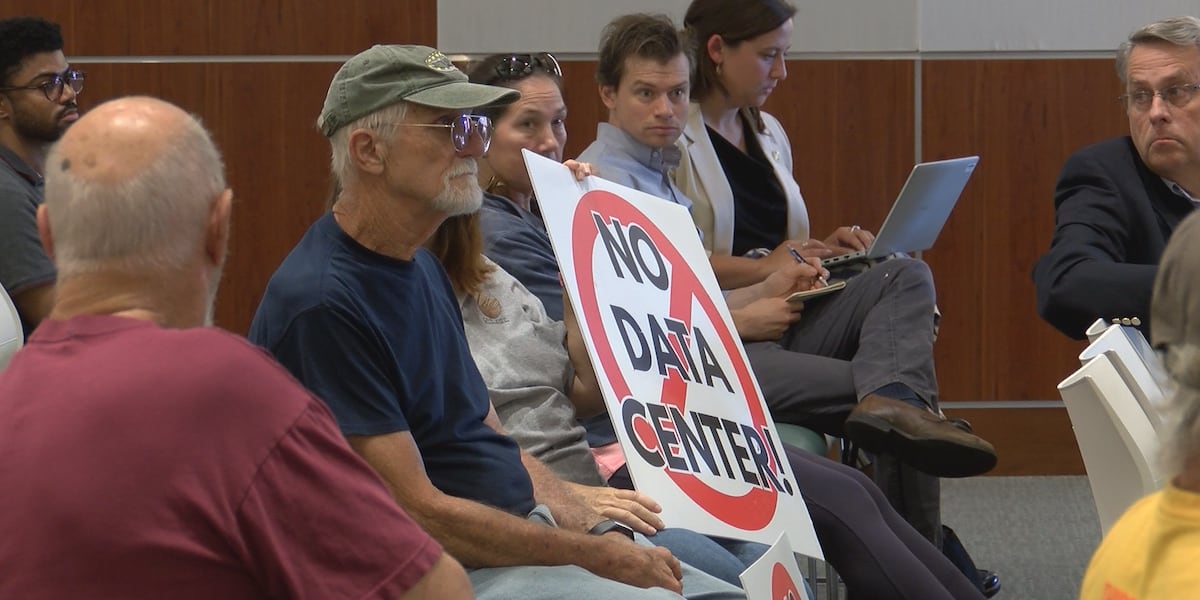 Virginians call for data center limits at state energy plan hearing Residents gathered Monday night to share their priorities with state leaders shaping Virginia's long-term energy policy, with many calling for restrictions. Published : Aug. 4, 2026 at 12:51 PM GMT+2 | Updated : 7 minutes ago