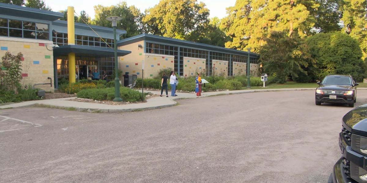 Pine Camp Educare: Day two brings relief, lingering frustration for RPS parent Published : Aug. 28, 2026 at 11:38 PM CEST | Updated : moments ago