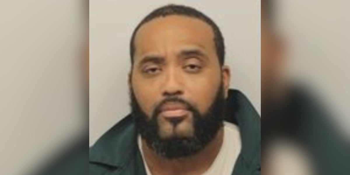 Man accused of impersonating officer at Wawa, forcing woman into sexual acts A man is accused of impersonating a police officer and forcing a woman into sexual acts at a Wawa. (Source: WTOC) By , WTOC Staff and Published : Jul. 23, 2026 at 5:13 PM GMT+2 | Updated : 5 minutes ago