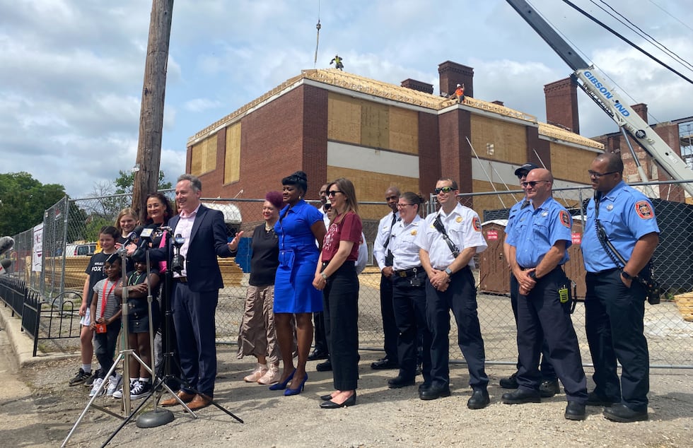 Fox Ridge Elementary ‘It’s exciting’: School leaders provide update on work to rebuild Fox ...