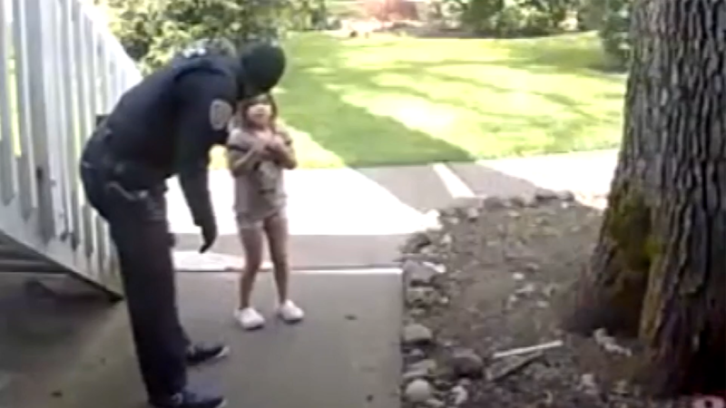 A 4-year-old girl in Beaverton is being praised for her quick thinking after helping first...
