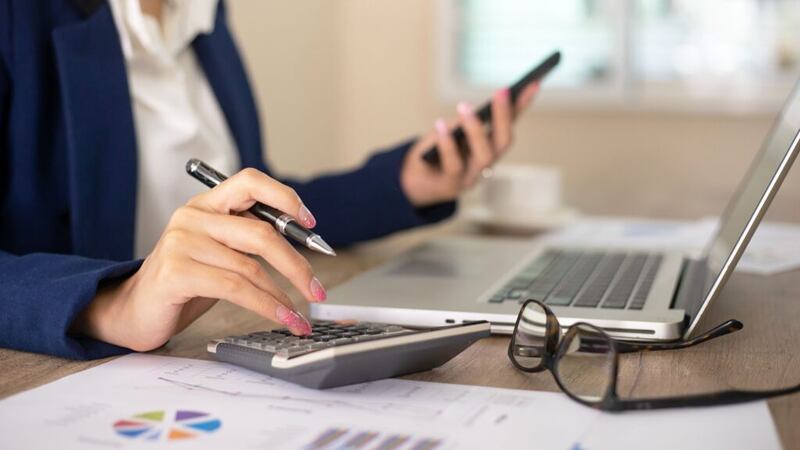 Bill to require salary ranges in job posts, bar salary history